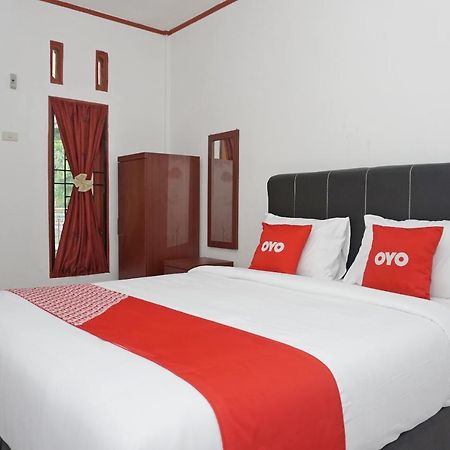 Oyo 2635 Ramos Inn Sinapuran Eksteriør billede
