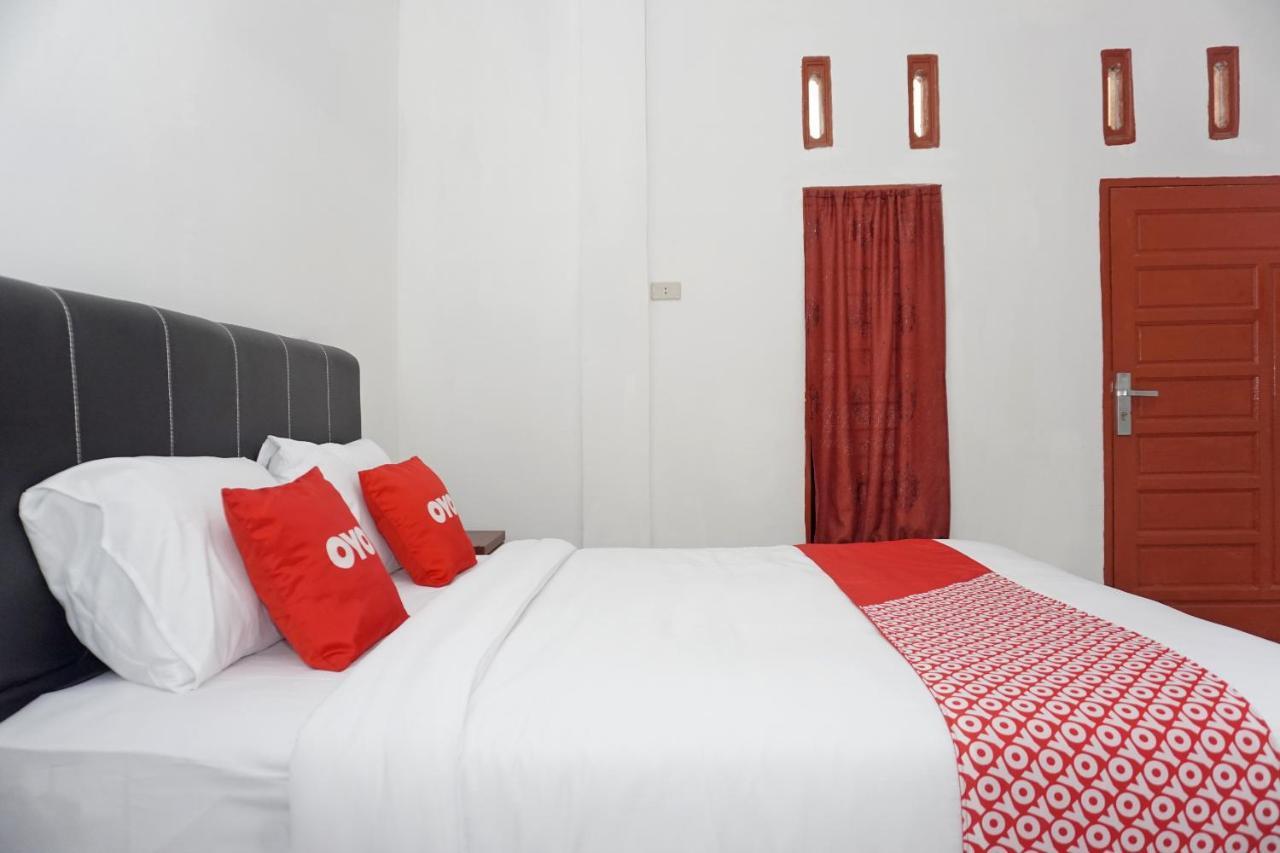 Oyo 2635 Ramos Inn Sinapuran Eksteriør billede
