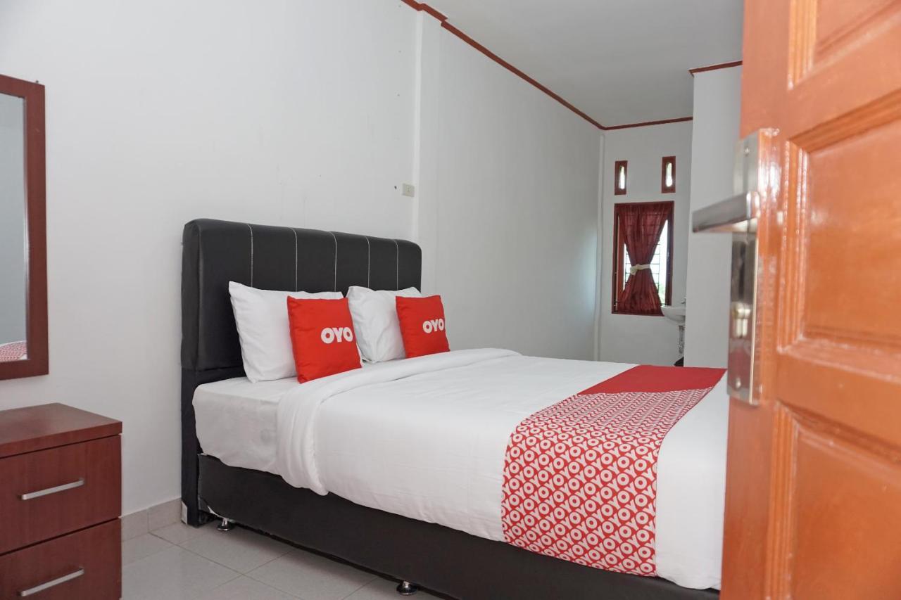 Oyo 2635 Ramos Inn Sinapuran Eksteriør billede