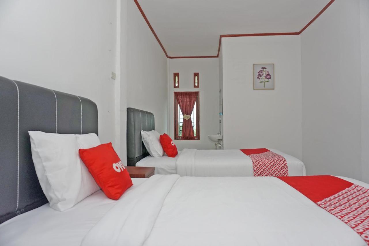 Oyo 2635 Ramos Inn Sinapuran Eksteriør billede