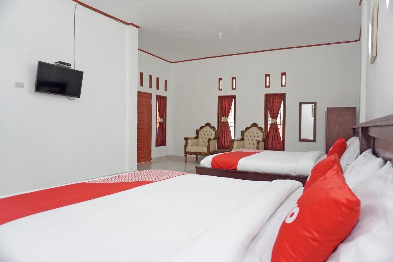 Oyo 2635 Ramos Inn Sinapuran Eksteriør billede